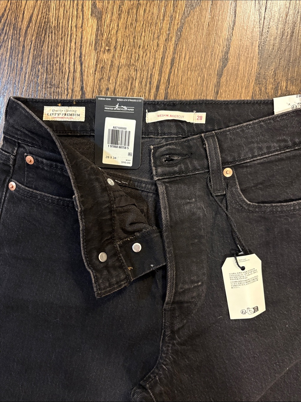 Levi's Black Womens Wedgie Bootcut Jeans - Classic Dark Denim Size 28x34